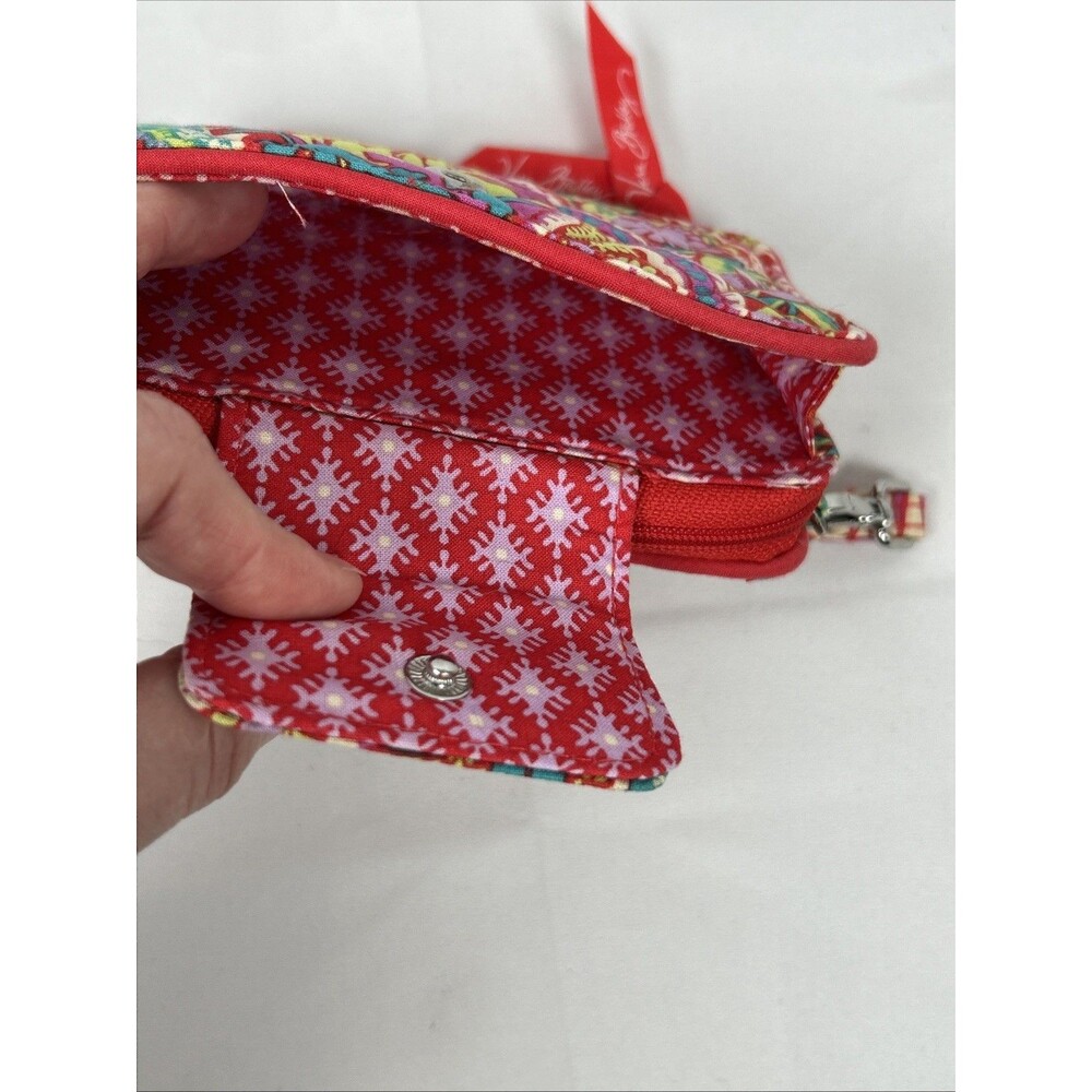 Vera Bradley Bright Floral Zip Around Wallet Wristlet Pink Hard Case - Picture 6 of 11